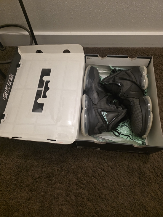 Nike LeBron XIX Soldier Gore-Tex Black with Mint Accent main image 6